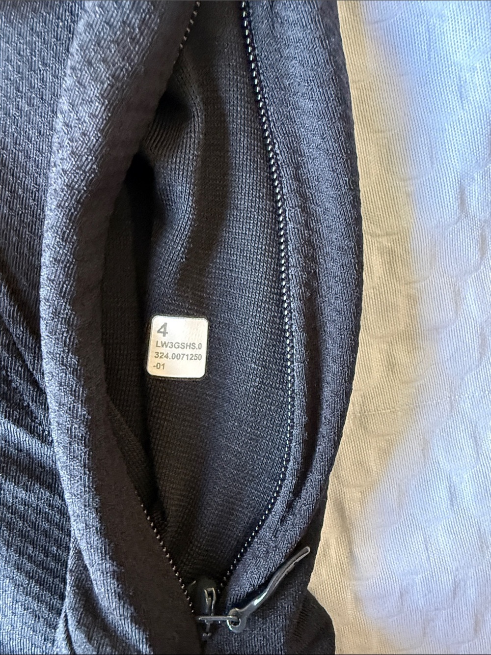 Lululemon Abrasion-Resistant High-Coverage Long-Sleeve Shirt
Black✨ - Picture 11 of 11